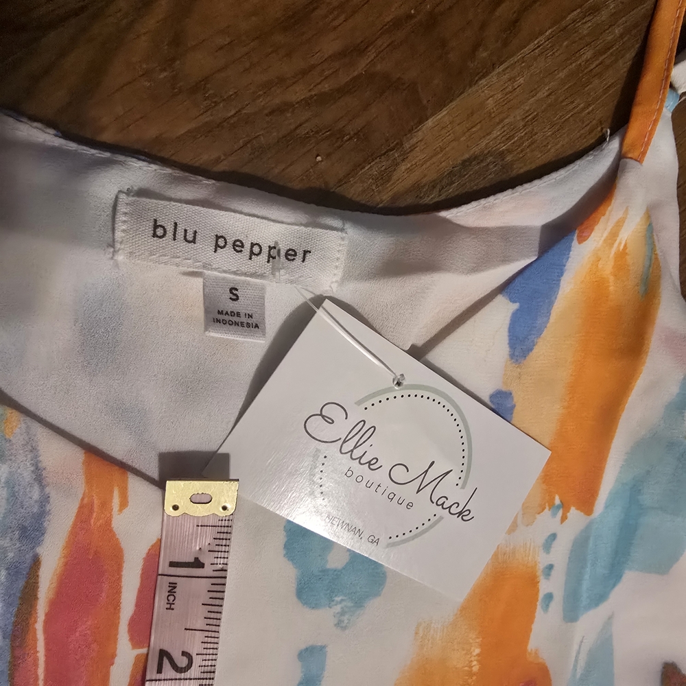 Blu Pepper Multicolor Brushstroke‎ Camisole - Picture 4 of 4